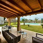 게스트하우스 Masseria Prontera With Pool Giuliano