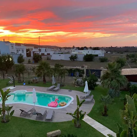 Gasthuis Masseria Prontera With Pool Giuliano