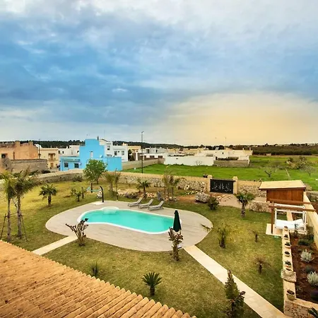 Masseria Prontera With Pool Gasthuis