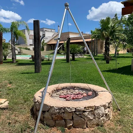 بيت ضيافة Masseria Prontera With Pool Giuliano