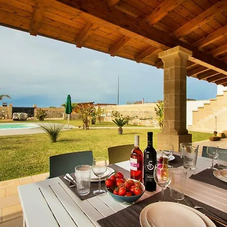 Masseria Prontera With Pool 4*