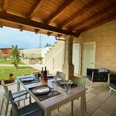 Affittacamere Masseria Prontera With Pool Giuliano