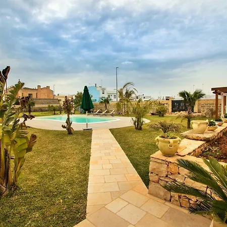 Masseria Prontera With Pool Penzion