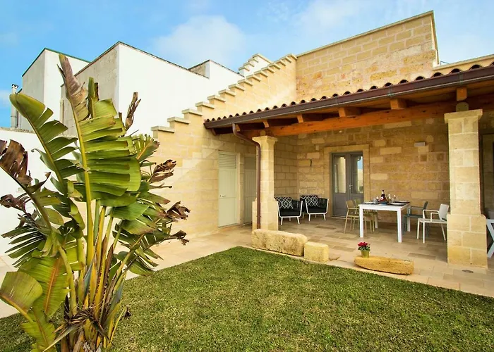 Penzion Masseria Prontera With Pool Giuliano